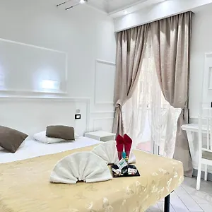 2* Vendégház La Locanda Di Piazza Del Popolo